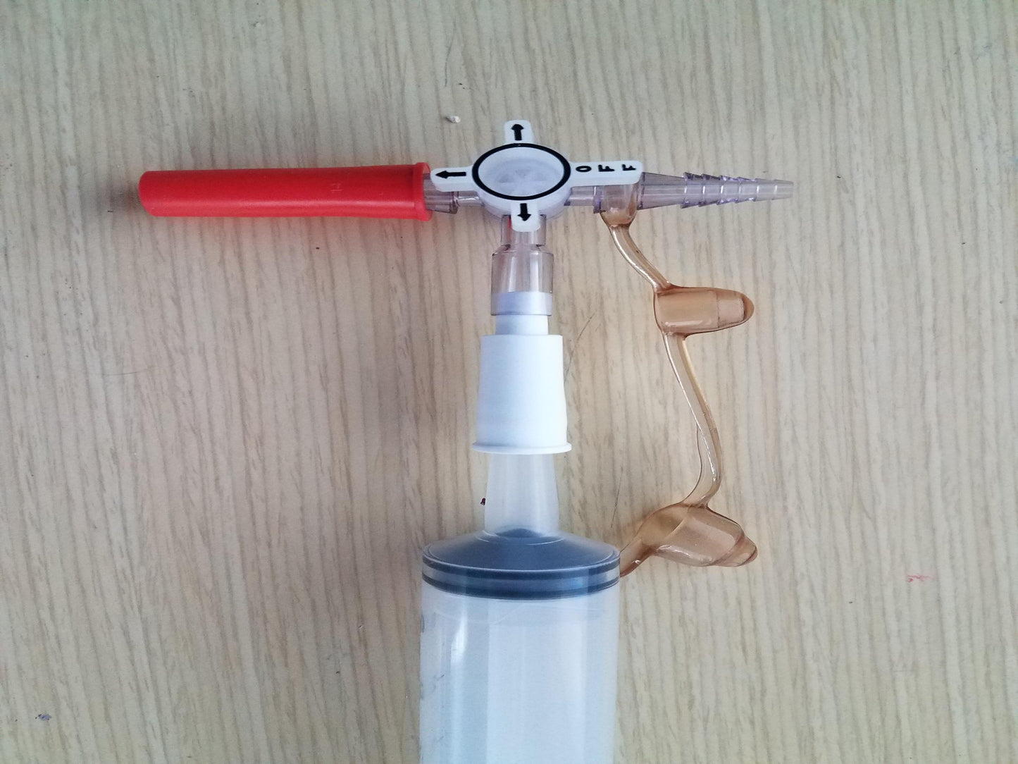 RxCrush Female ENFit to Female Catheter Syringe Feeding Adapter - EC05